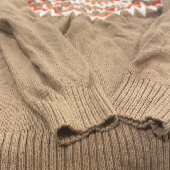 Plus size sweater - Picture 2 of 3